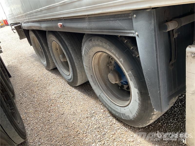 Lecsor FB-1360 Tri/A Refrigerated Trailer Kühlauflieger