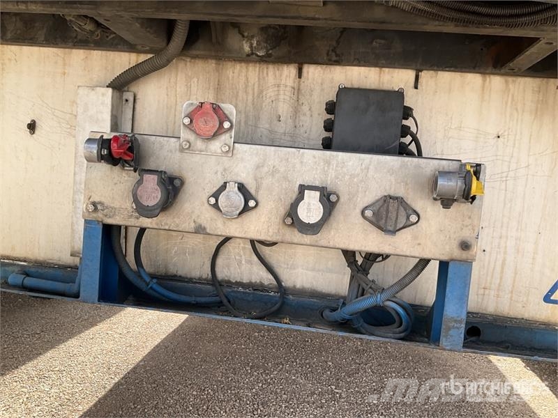 Lecsor FB-1360 Tri/A Refrigerated Trailer Kühlauflieger
