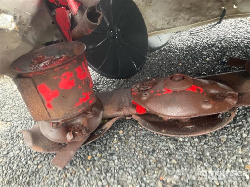 Lely 280 Front Disc Mower 割草劑