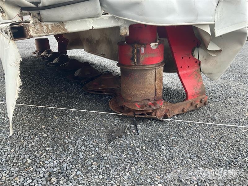 Lely 320F Front Disc Mower Slåttermaskiner
