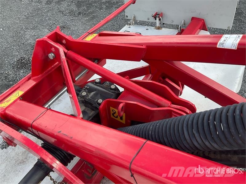 Lely 320F Front Disc Mower Slåttermaskiner