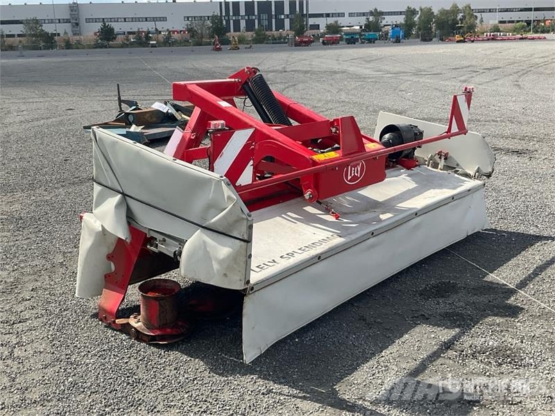 Lely 320F Front Disc Mower Slåttermaskiner