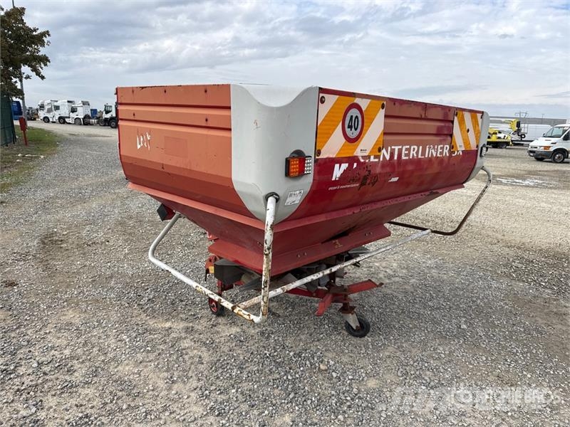 Lely Fertilizer Spreader معدات رش أسمدة