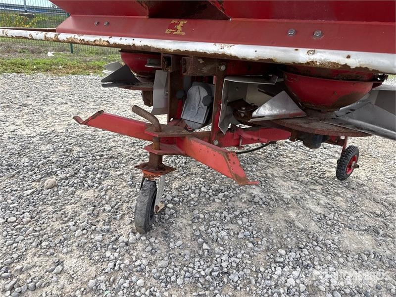 Lely Fertilizer Spreader معدات رش أسمدة