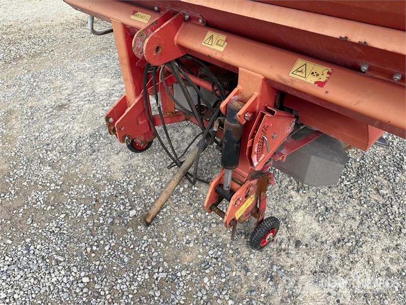 Lely Fertilizer Spreader معدات رش أسمدة