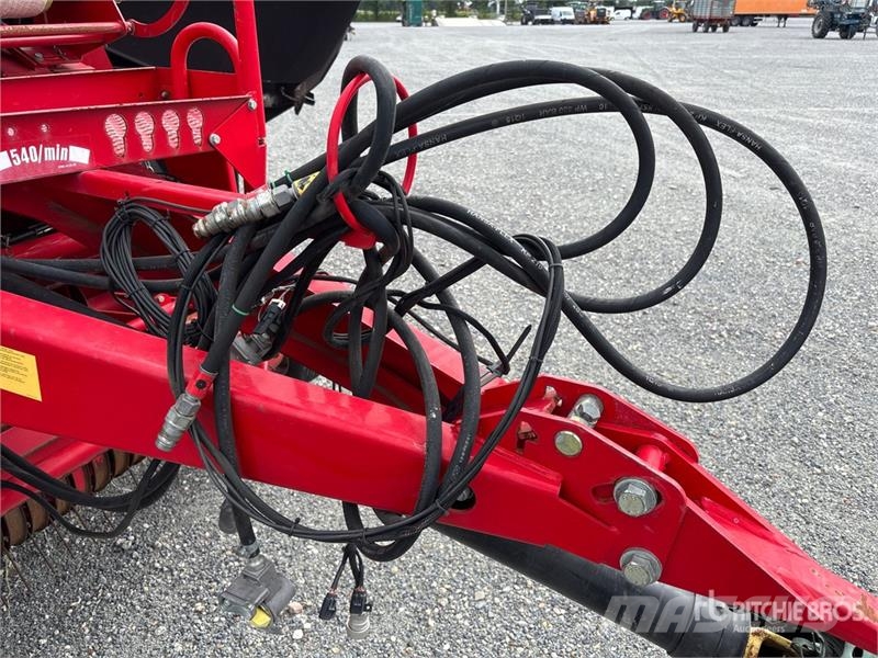 Lely RP445 Round Baler Rundbalspressar