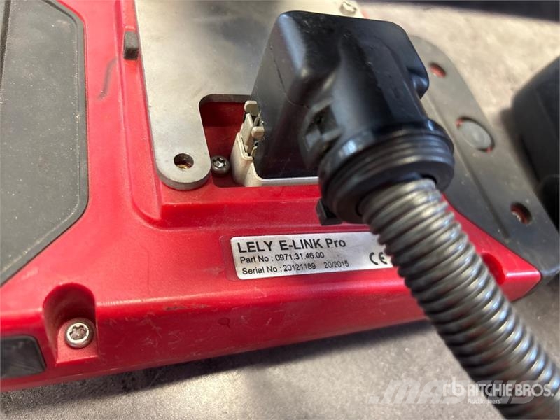 Lely RP445 Round Baler Rundbalspressar