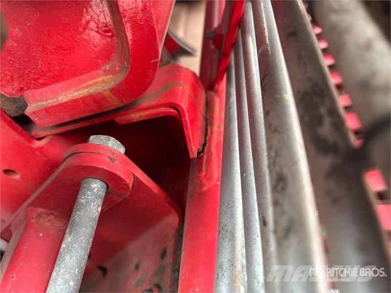 Lely RP445 Round Baler Rundbalspressar
