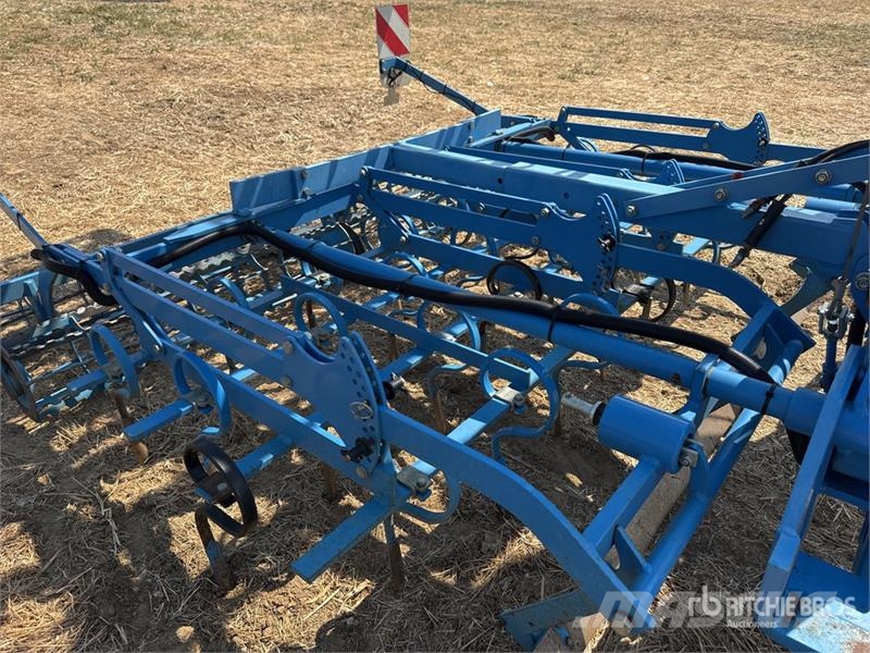 Lemken Korund 8/900K زراعات