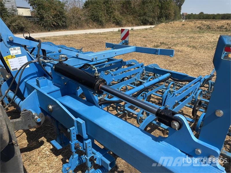 Lemken Korund 8/900K زراعات