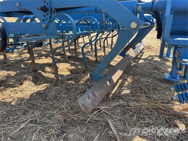Lemken Korund 8/900K Vibroculteur Porte 9 m 3-Point Culti Kultivatoriai