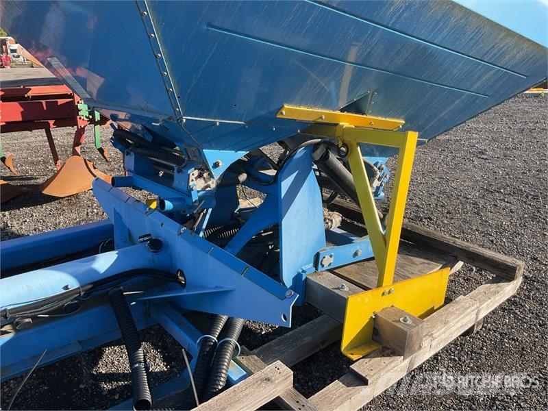 Lemken Solitair 12 SW Seed Drill Såmaskiner