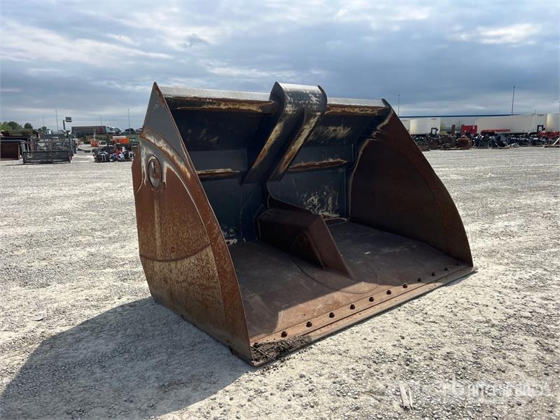  Leonardi High-Tip Wheel Loader Bucket دلاء