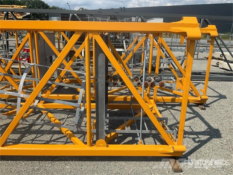 Liebherr 172 EC-B8 Litronic 8000 kg Flat-Top Tower Crane Stavebné žeriavy