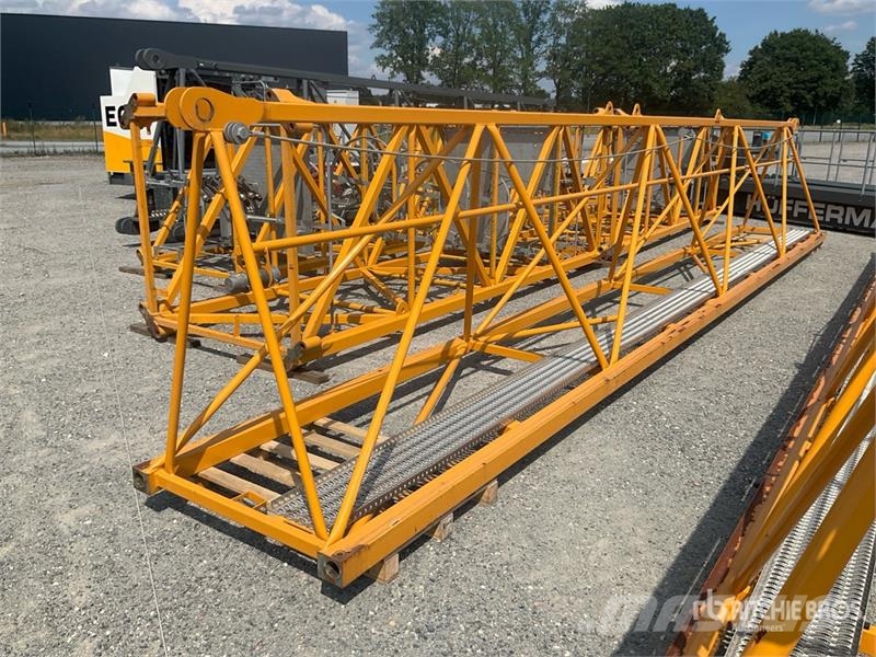 Liebherr 172 EC-B8 Litronic 8000 kg Flat-Top Tower Crane Stavebné žeriavy