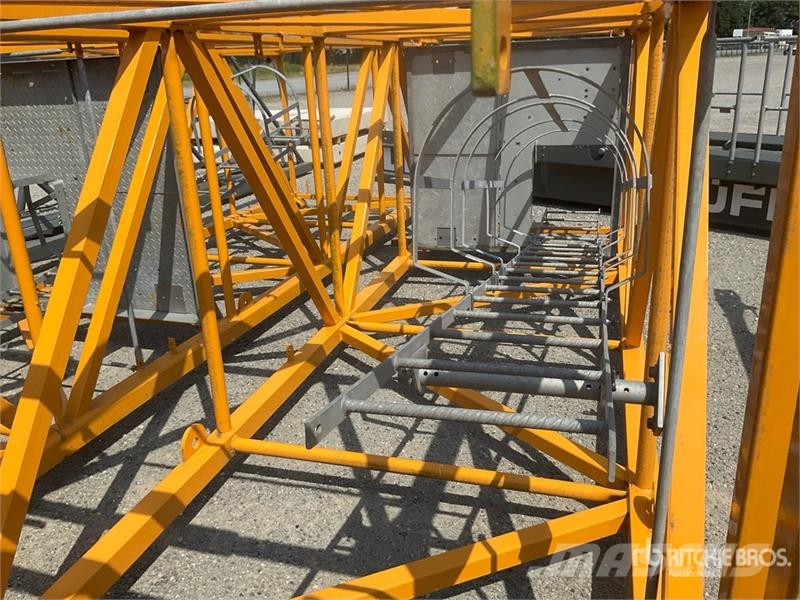 Liebherr 172 EC-B8 Litronic 8000 kg Flat-Top Tower Crane Stavebné žeriavy