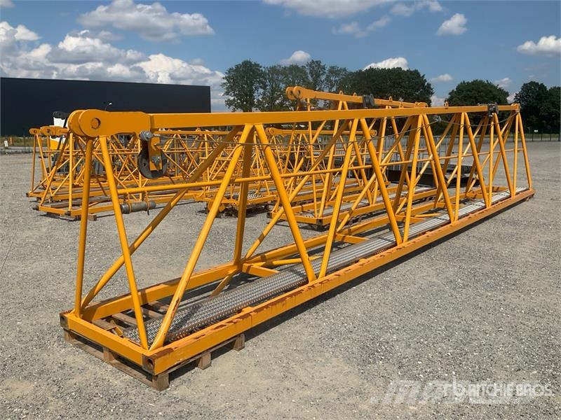 Liebherr 172 EC-B8 Litronic 8000 kg Flat-Top Tower Crane Stavebné žeriavy
