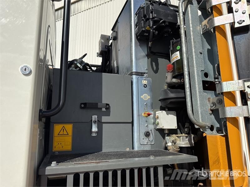 Liebherr A 913 Compact Litronic Pelle Sur Pneus Wheel Excav Pelle sur pneus