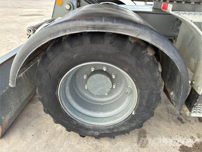 Liebherr A 913 Compact Litronic Pelle Sur Pneus Wheel Excav Pelle sur pneus