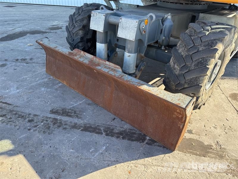 Liebherr A 914 Compact Pelle Sur Pneus Wheel Excavator Pelle sur pneus