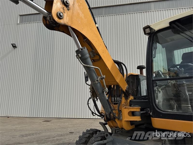 Liebherr A910 Compact Pelle Sur Pneus Wheel Excavator Ratiniai ekskavatoriai