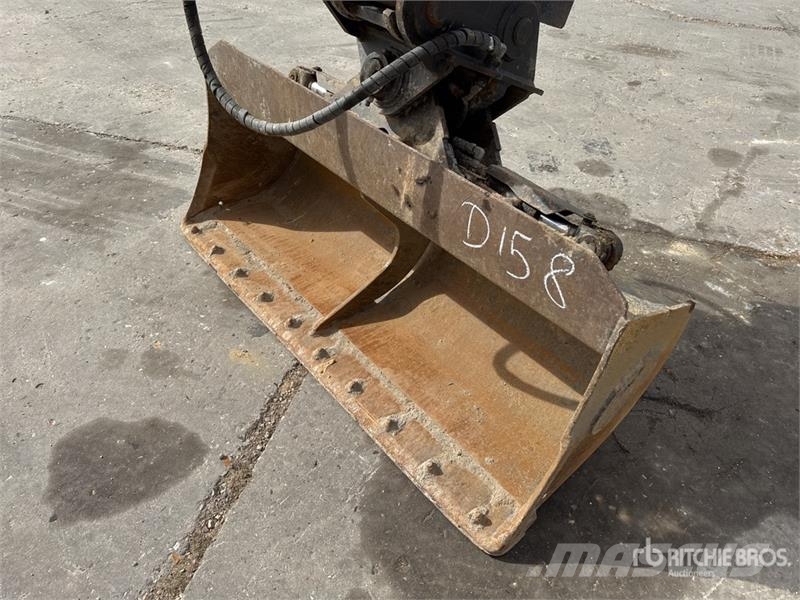 Liebherr A910 Compact Pelle Sur Pneus Wheel Excavator Ratiniai ekskavatoriai