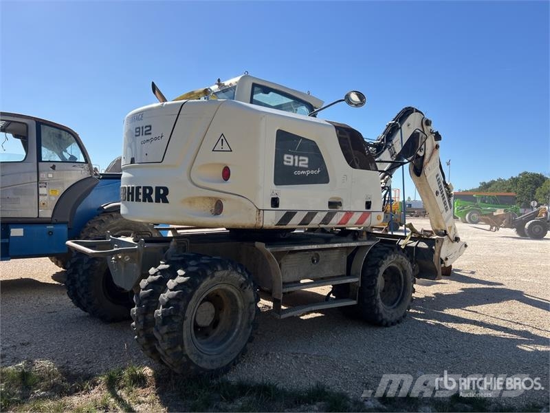 Liebherr A912 Bageri na kotačima