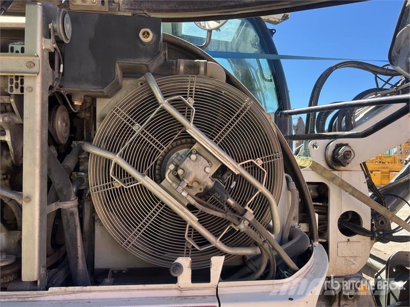 Liebherr A912 Mobilbagger