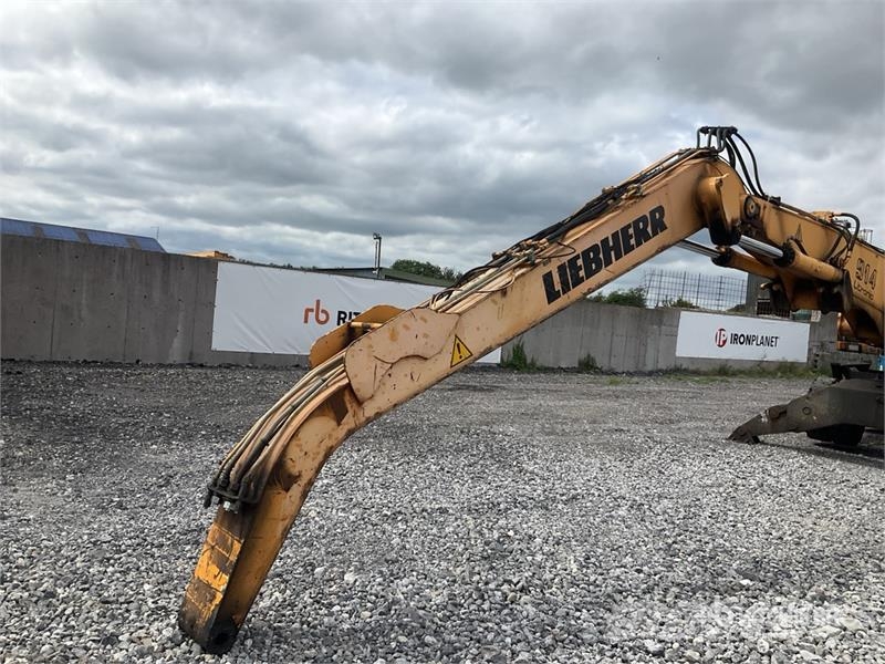 Liebherr A914 Wheel Material Handler Gradbeništvo - drugo