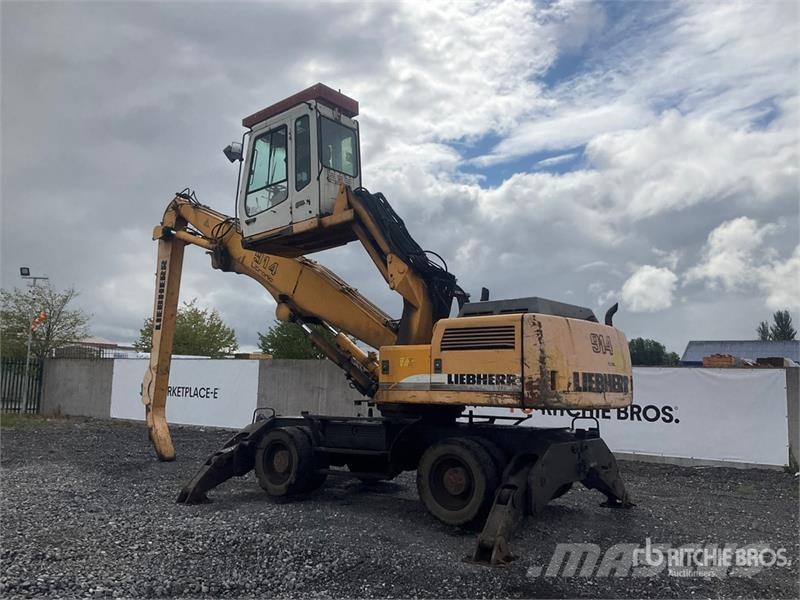 Liebherr A914 Wheel Material Handler Gradbeništvo - drugo