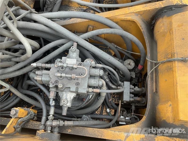 Liebherr A914 Wheel Material Handler Gradbeništvo - drugo