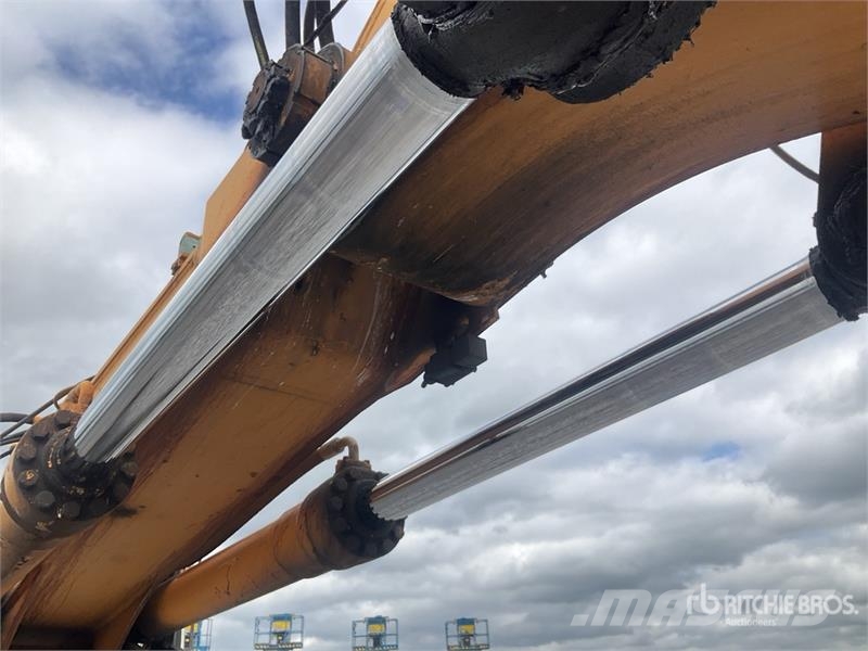 Liebherr A914 Wheel Material Handler Gradbeništvo - drugo