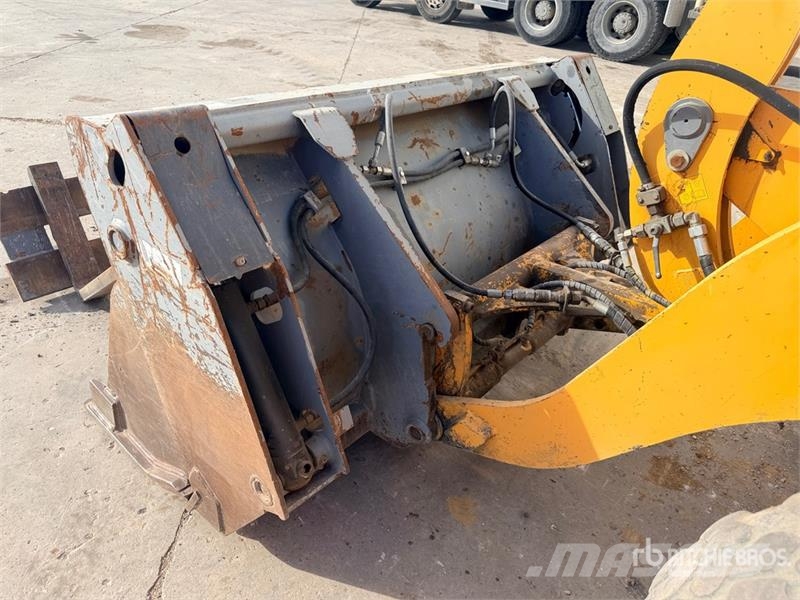 Liebherr L506 Wheel loaders