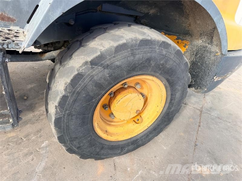 Liebherr L506 Wheel loaders