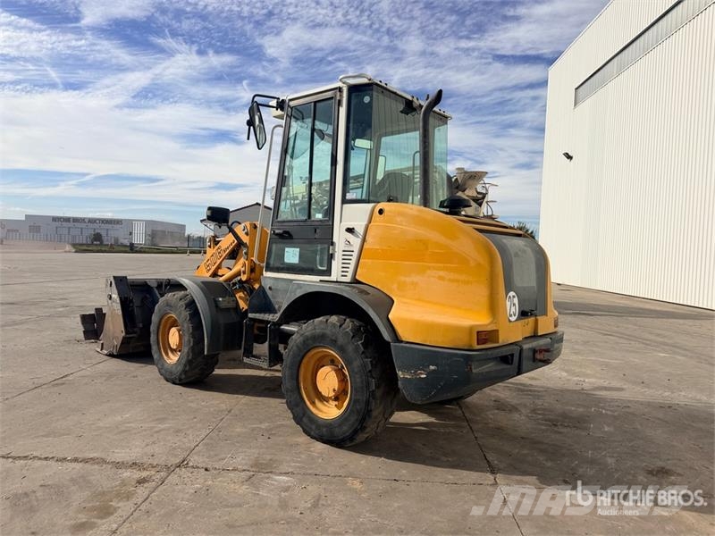 Liebherr L506 Wheel loaders