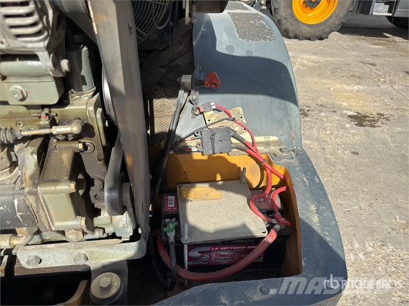 Liebherr L506 Wheel loaders