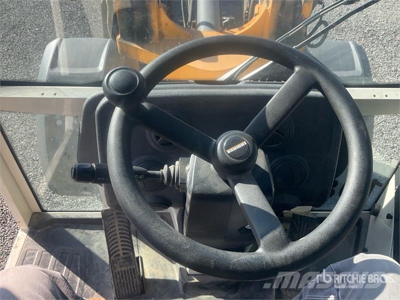 Liebherr L506C Wheel Loader Radlader