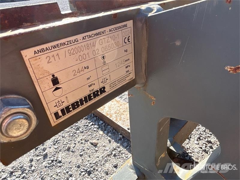 Liebherr L506C Wheel Loader 轮式装载机