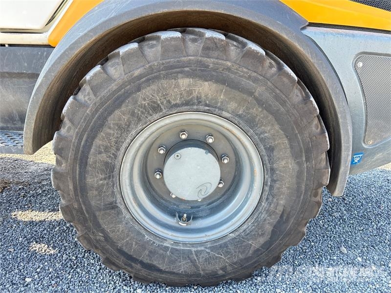 Liebherr L506C Wheel Loader 轮式装载机