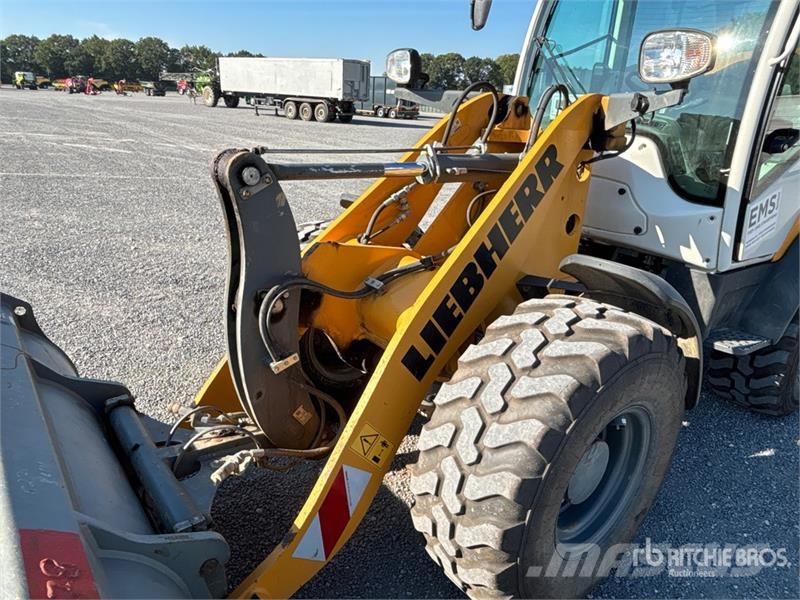 Liebherr L506C Wheel Loader 轮式装载机