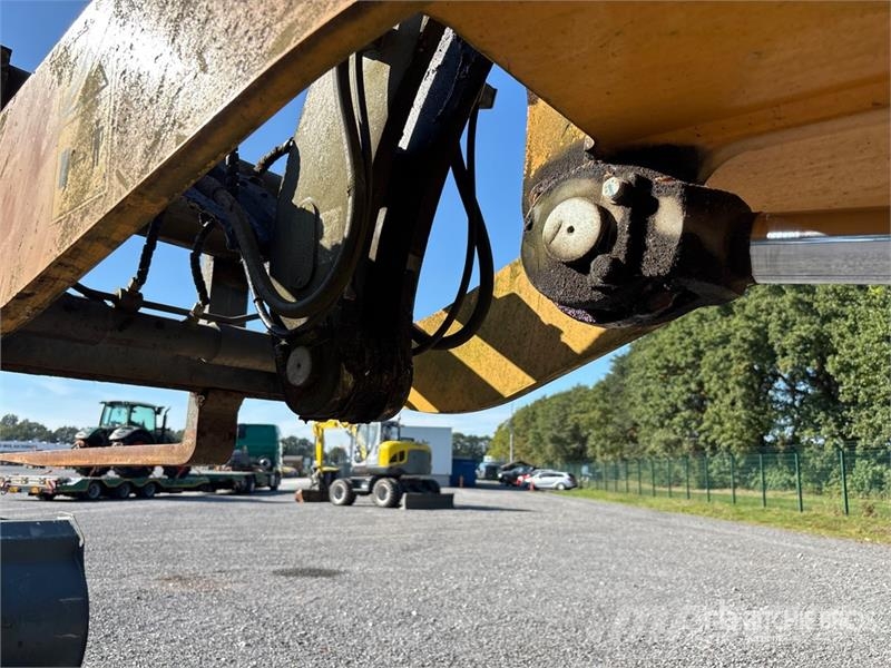 Liebherr L506C Wheel Loader Kolesni nakladalci