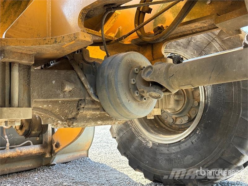 Liebherr L506C Wheel Loader Kolesni nakladalci