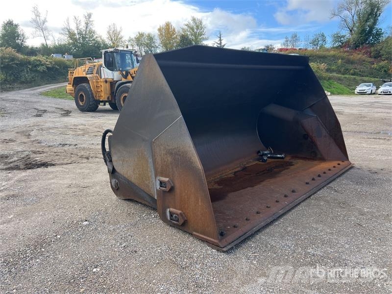 Liebherr L586 Chargeuse Sur Pneus Wheel Loader لوادر بعجل