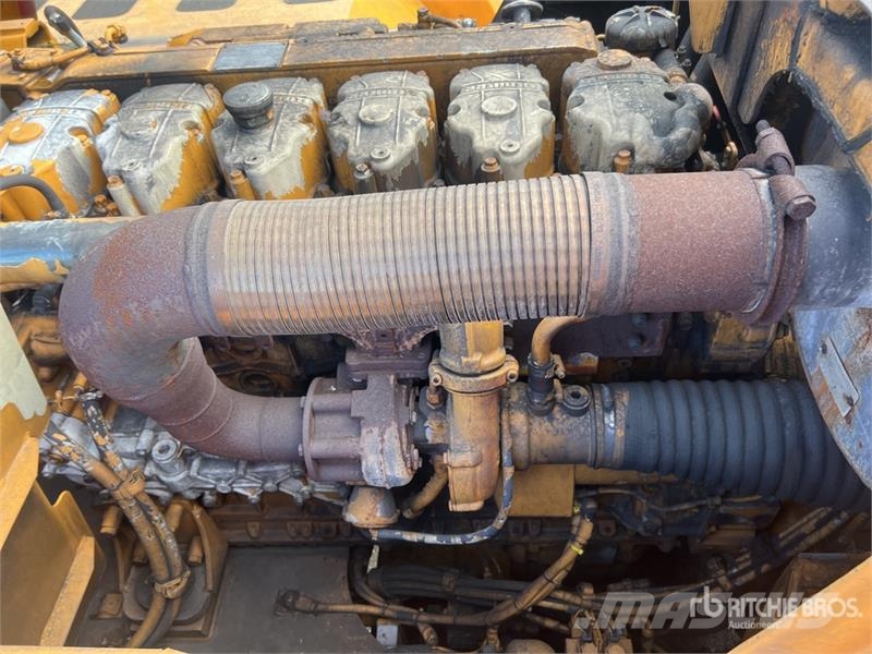 Liebherr L586 Chargeuse Sur Pneus Wheel Loader لوادر بعجل