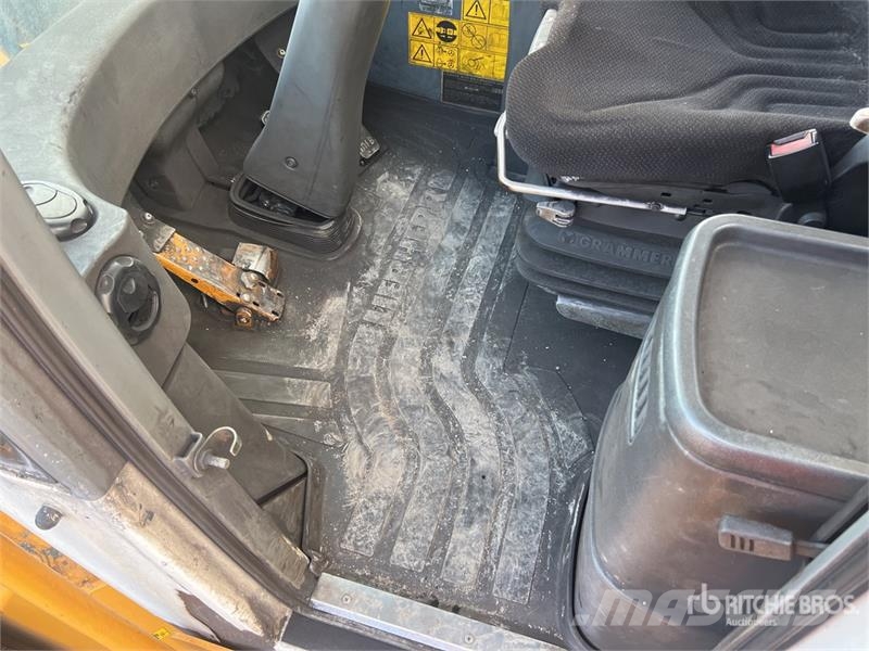 Liebherr L586 Chargeuse Sur Pneus Wheel Loader لوادر بعجل