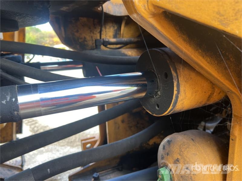 Liebherr L586 Chargeuse Sur Pneus Wheel Loader لوادر بعجل