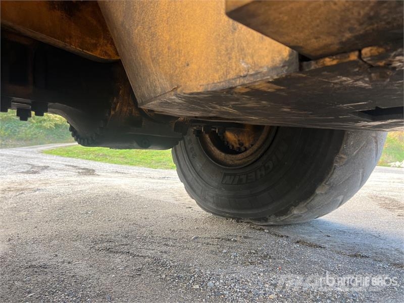 Liebherr L586 Chargeuse Sur Pneus Wheel Loader لوادر بعجل