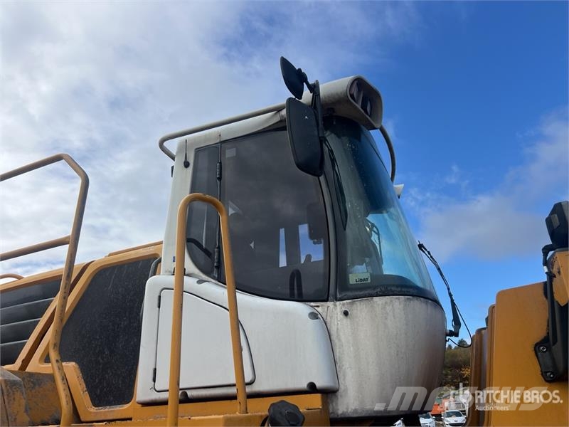 Liebherr L586 Chargeuse Sur Pneus Wheel Loader لوادر بعجل