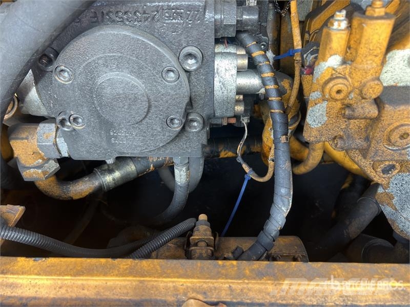 Liebherr L586 Chargeuse Sur Pneus Wheel Loader لوادر بعجل