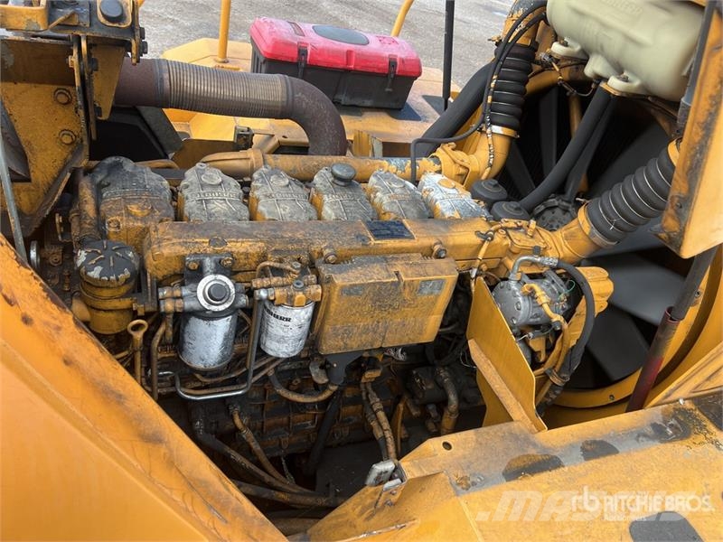 Liebherr L586 Chargeuse Sur Pneus Wheel Loader لوادر بعجل